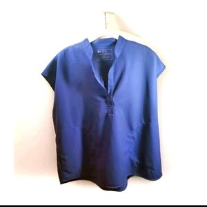 FIGS Technical Collection Sz XL No sleeve Scrub Top Navy Blue Oversized